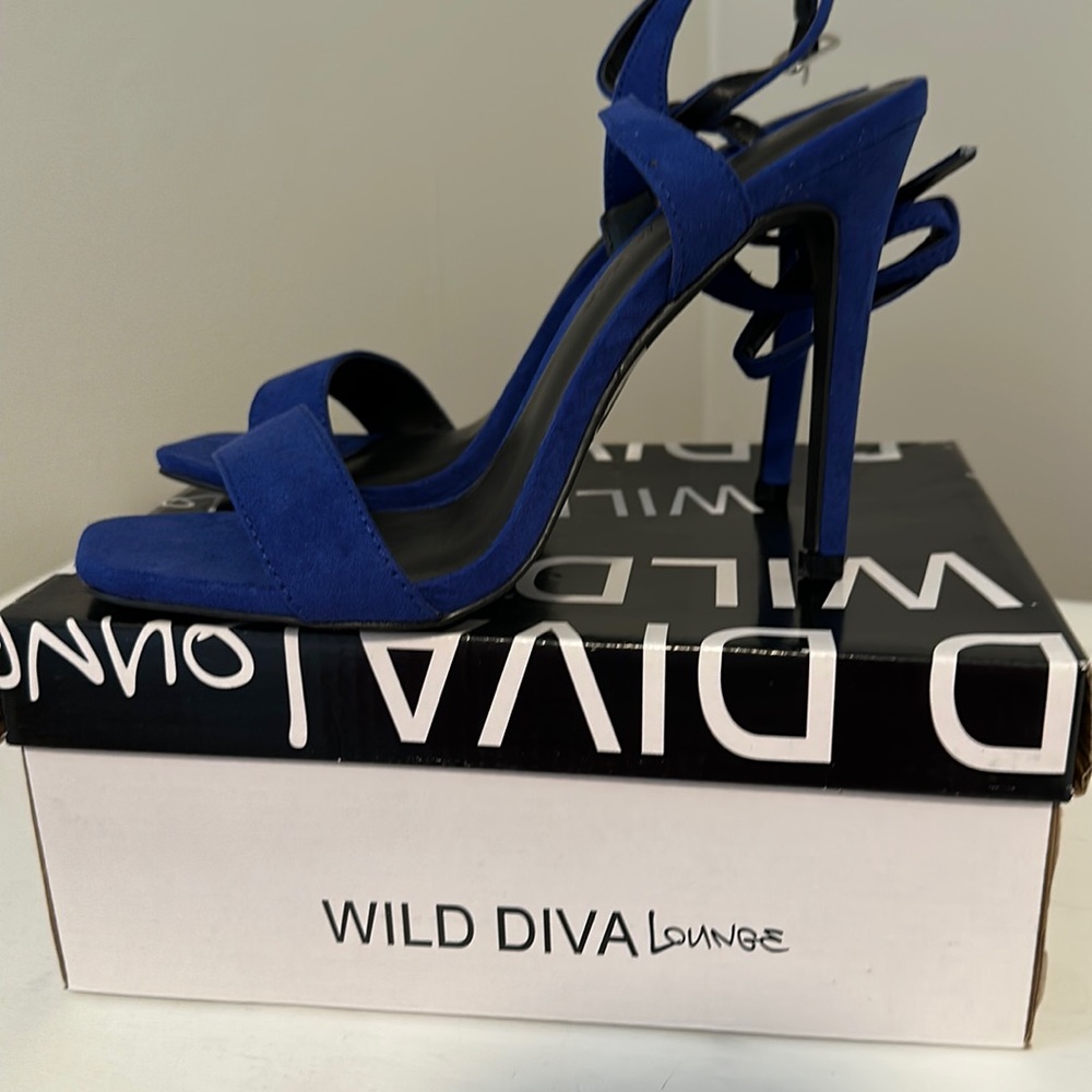 Never Worn! Lulu’s Royal Blue Ankle Strap Suede Heels